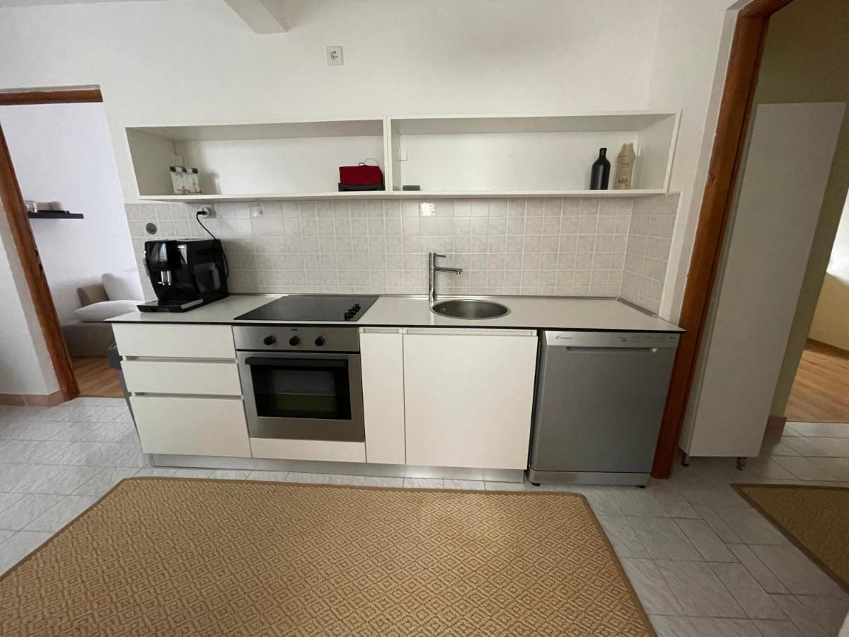 Holiday Home Cesarica カルロバッグ エクステリア 写真